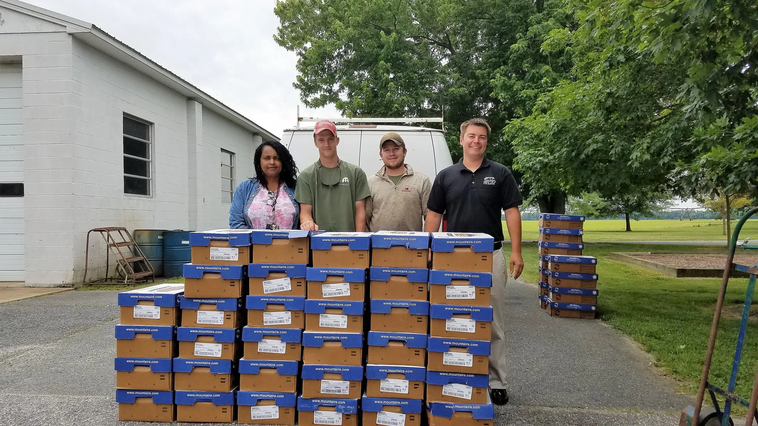 Binkley & Hurst Assist with Project Protein Delivery