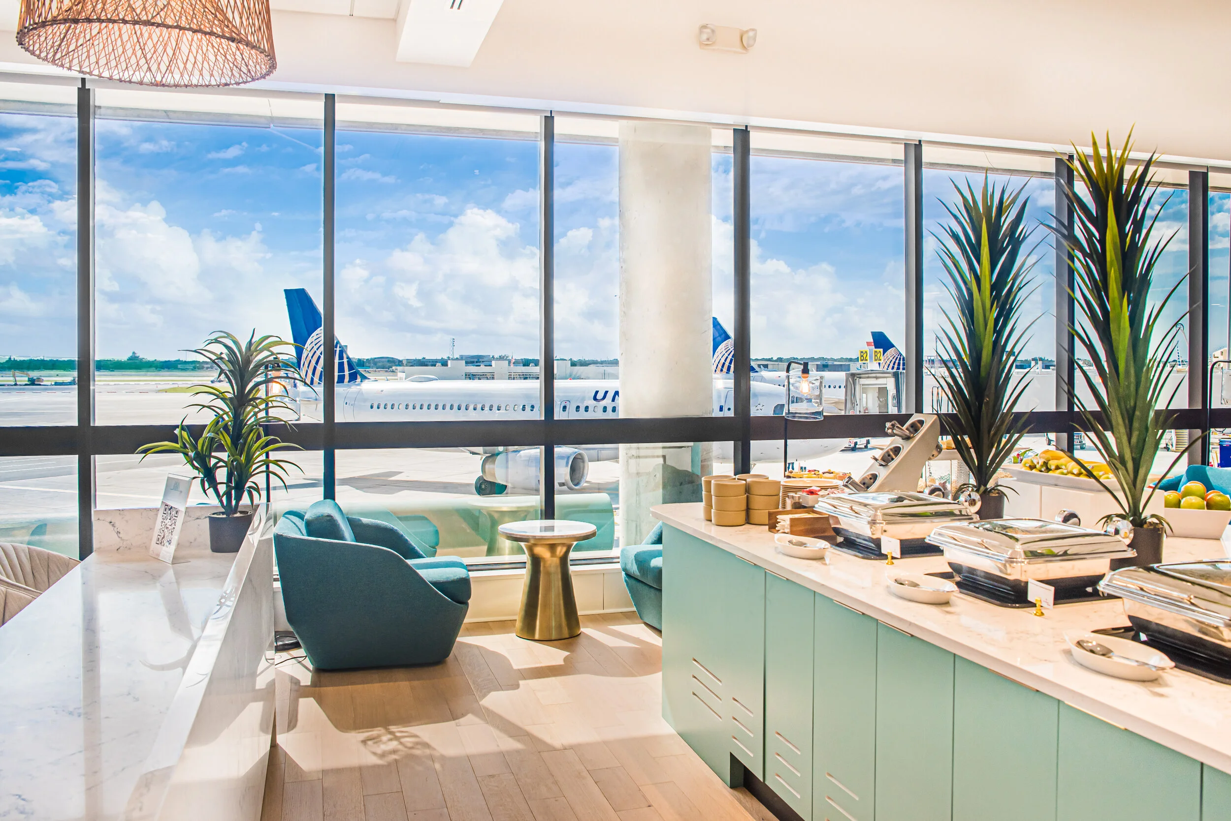 Gideon Toal Management Services Airport Lounges