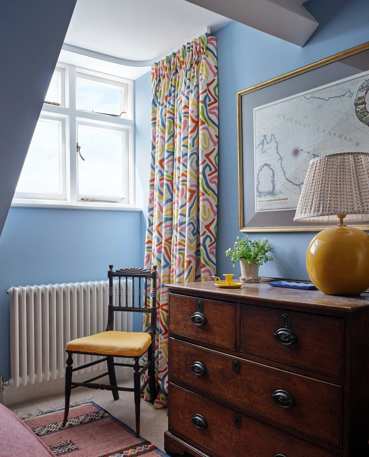 Happy Monday! &hearts;️🧡💚💙💛⁠
⁠
@titleyandmarr African Skies fabric brightening up some existing antiques in our Anglesey project. ⁠
⁠
#colourdrench #embroideredfabric #colourfulinteriors #colourfulhomes #antiques #interiorswithantiques #colourful