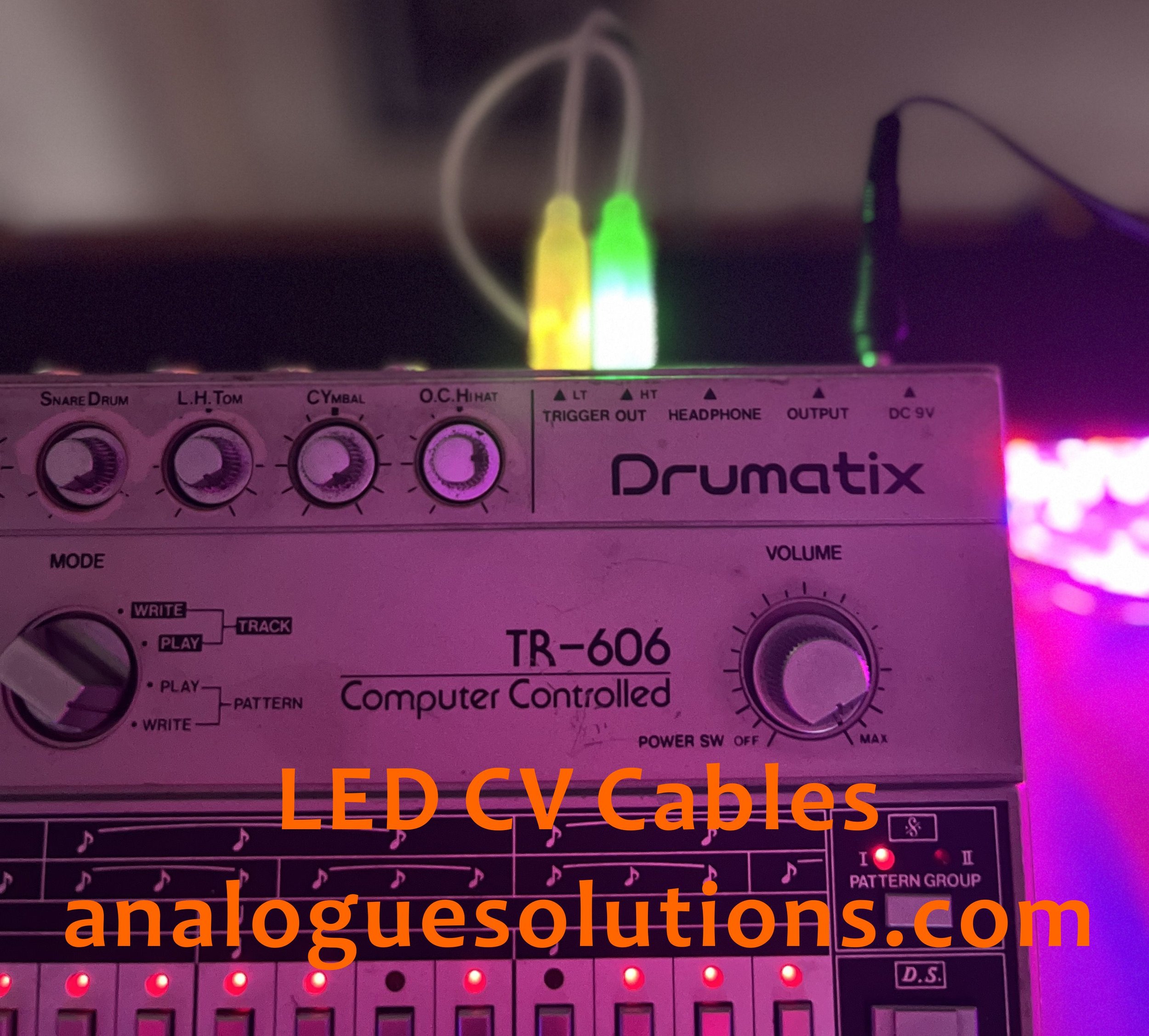analogue solutions led cv cables roland tr606 .jpg