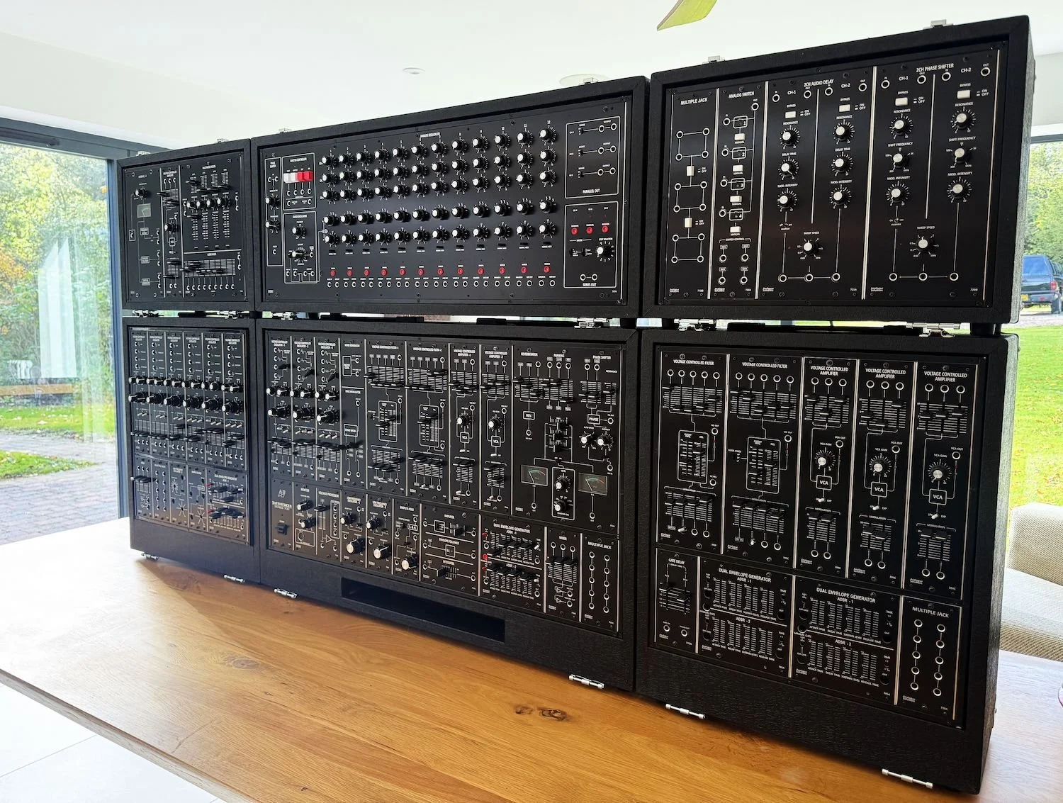 analogue solutions series 700 roland system Main 2.jpg