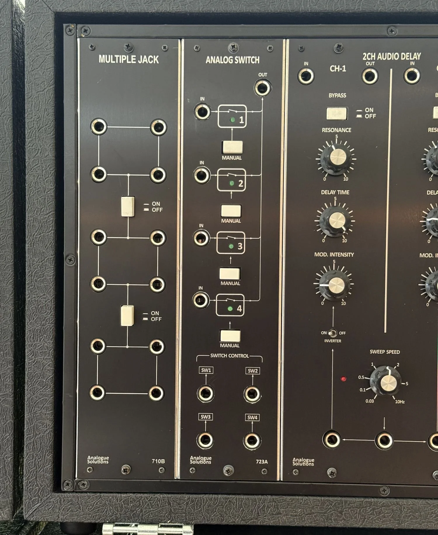 analogue solutions series 700 roland system Multiples.jpg