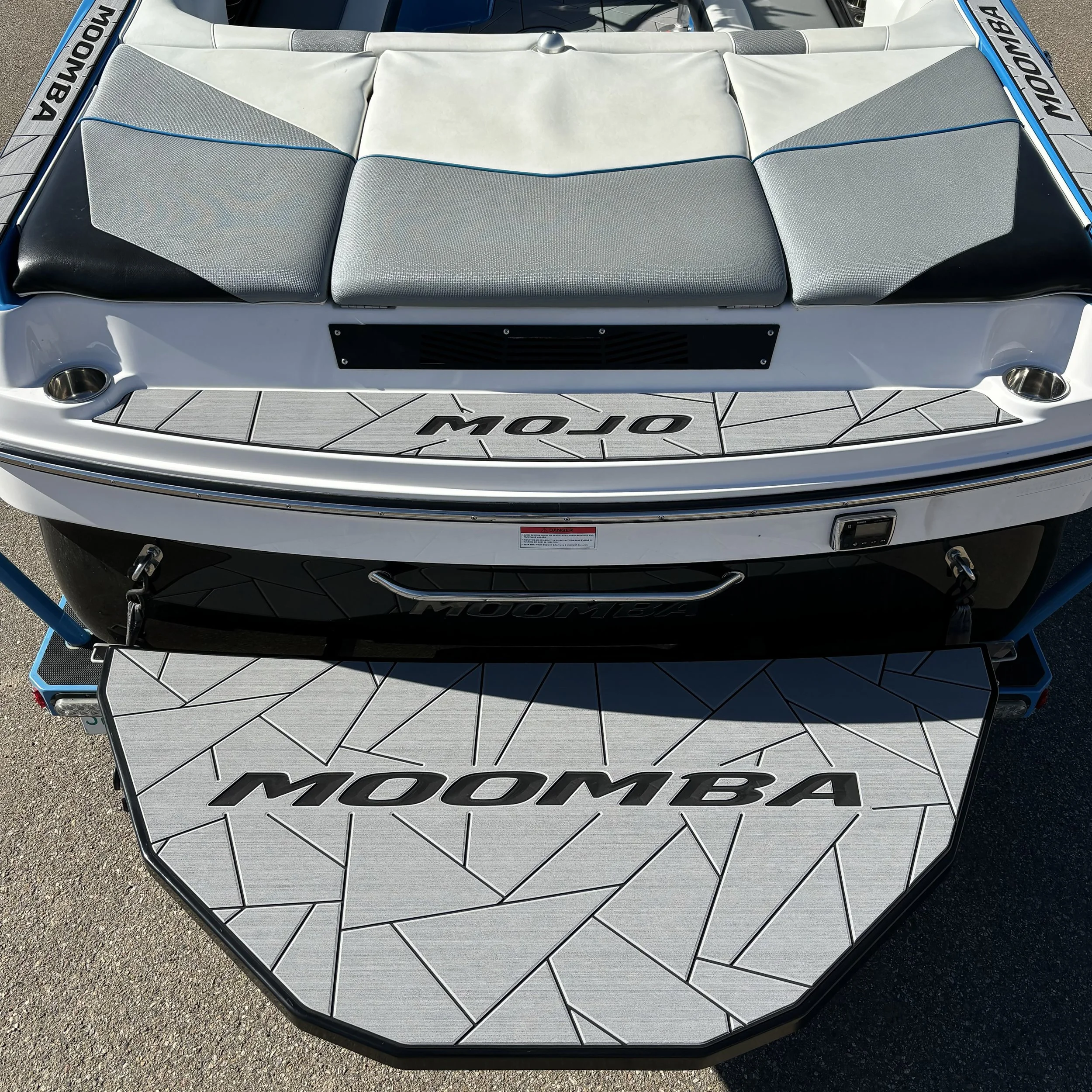 MARINEmoomba-3.jpg
