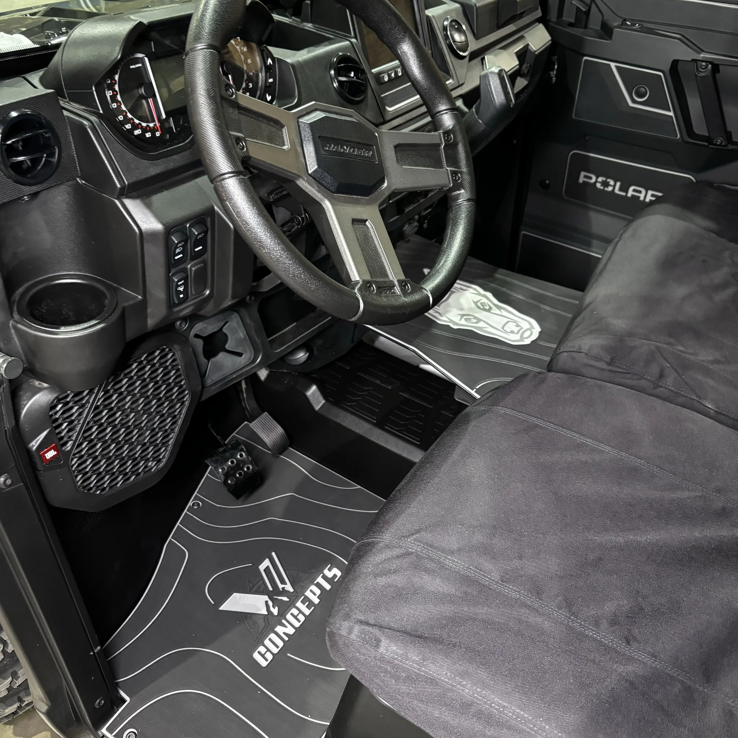 V2sidexside-8.jpg