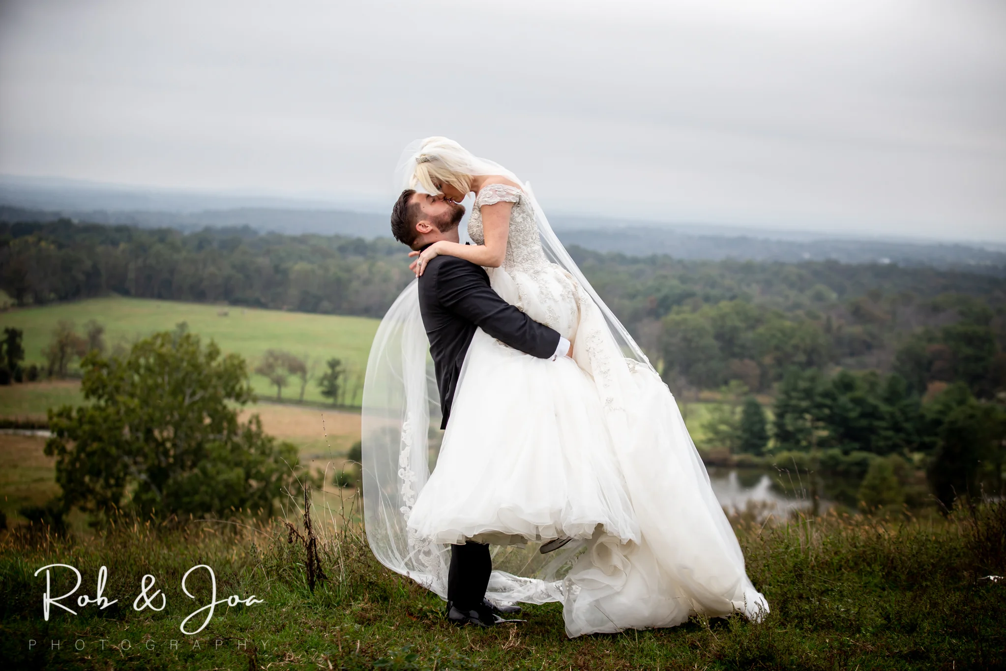Baltimore's Best Wedding Photographer at Highholdborne