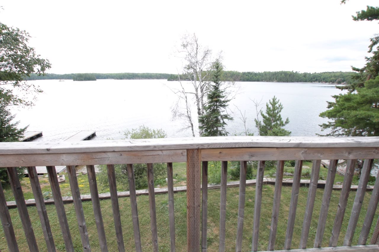Fully Loaded Cabin Rental Kenora Longbow Lake with Docking — Redden's Camp