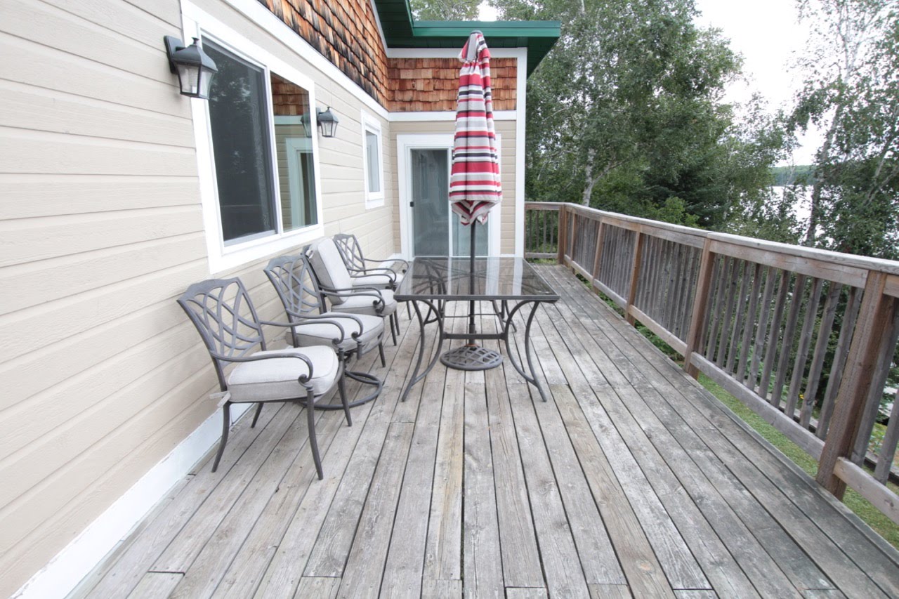 Fully Loaded Cabin Rental Kenora Longbow Lake with Docking — Redden's Camp