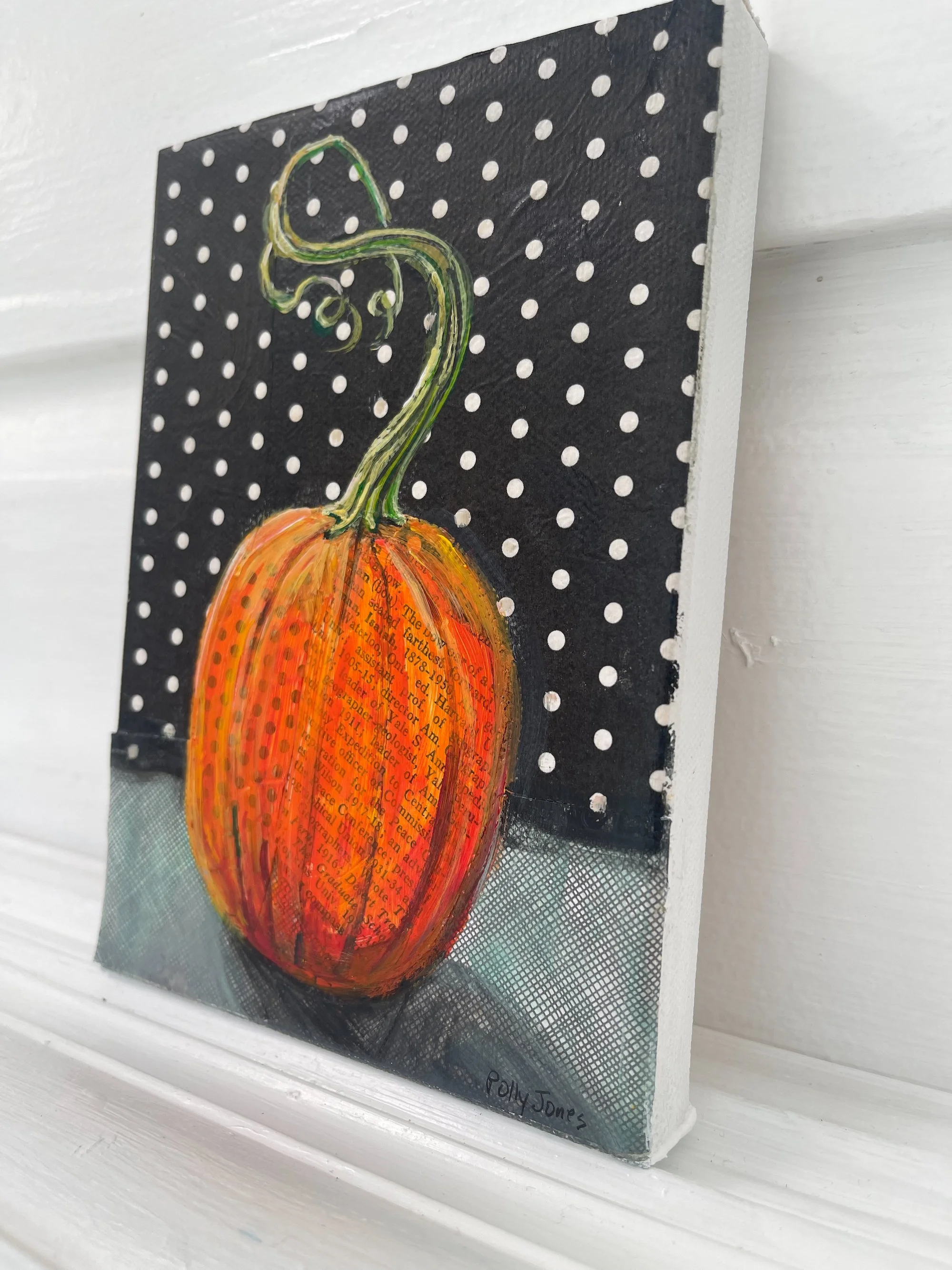 Fancy_Pumpkin_side_Polly_Jones (1).jpeg