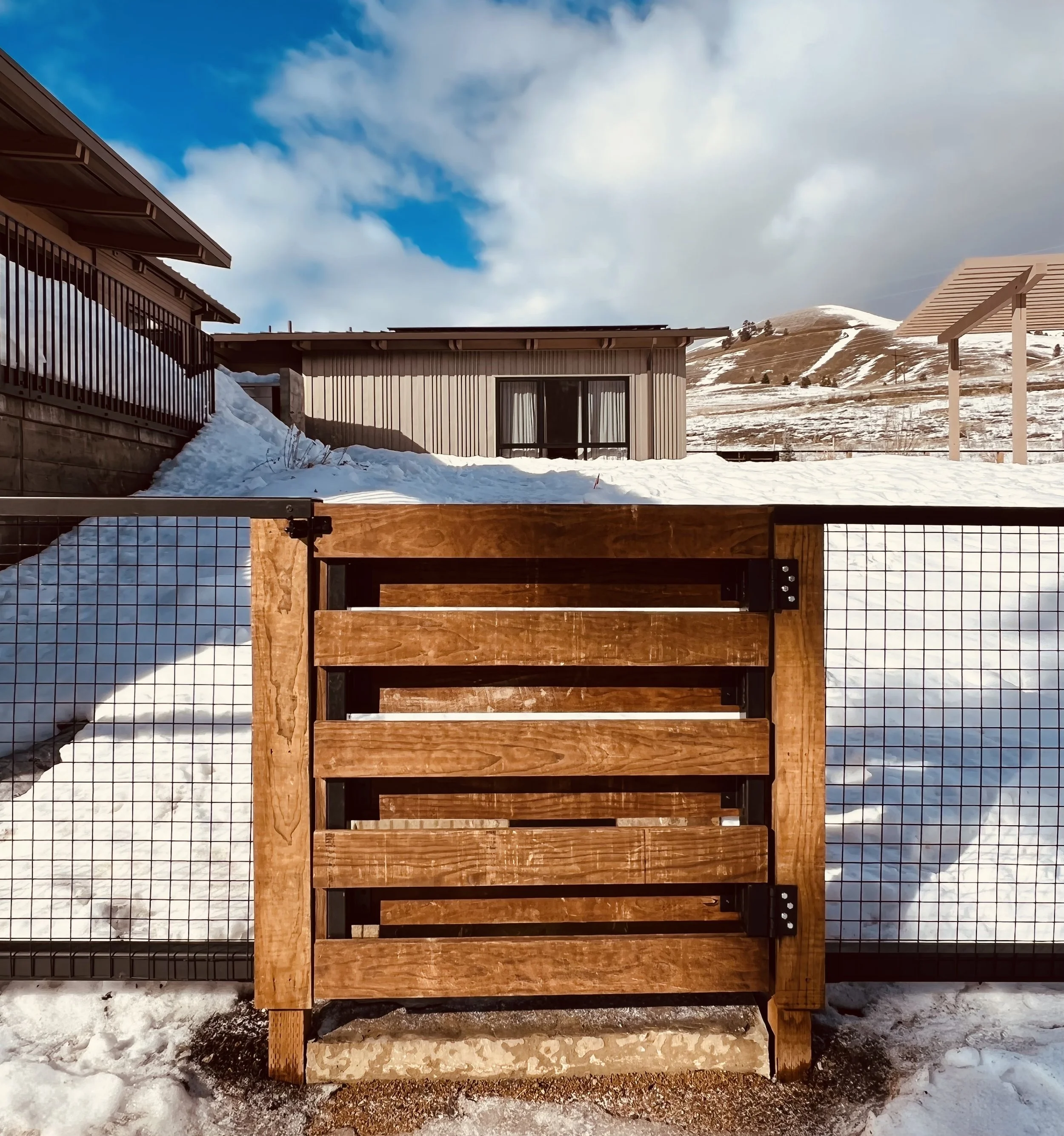 Castle Pines_Fence_2.jpg