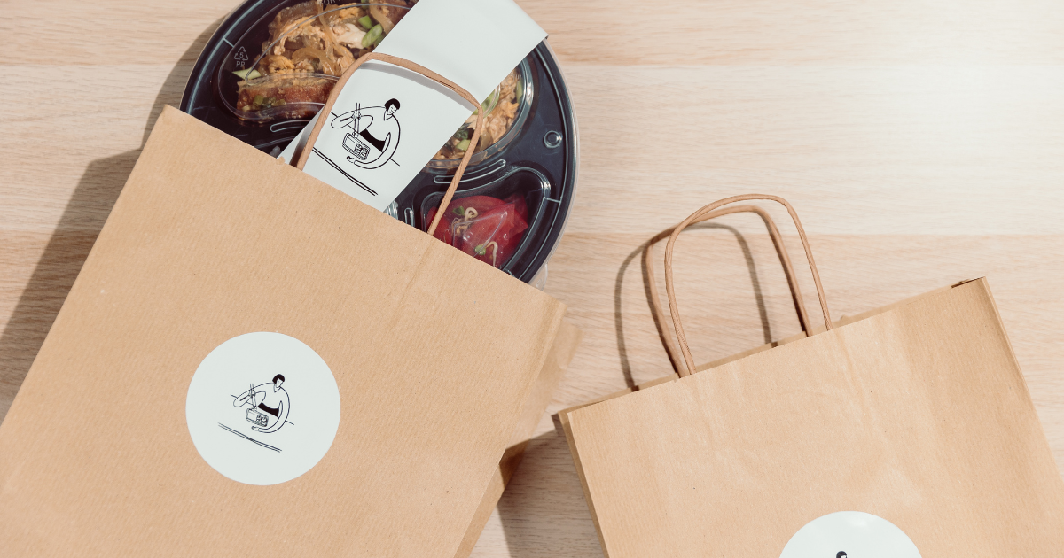 Restaurant Online Ordering: Direct Vs. Third-Party Apps