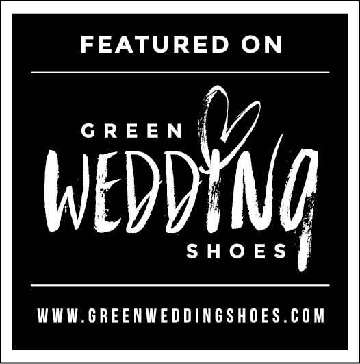 <a href="http://greenweddingshoes.com/?utm_source=vendor&utm_medium=badge&utm_campaign=featured-on"><img title="Proud to be Featured on GWS!" src="http://greenweddingshoes.com/images/GWS_FeaturedBadge.png" alt="Proud to be Featured on GWS!" width="526" height="531" /></a>