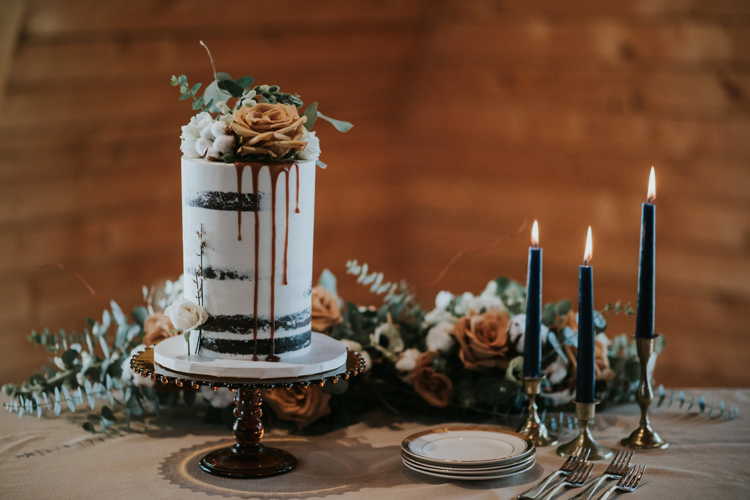 calgary wedding caramel drip wedding cake two tier