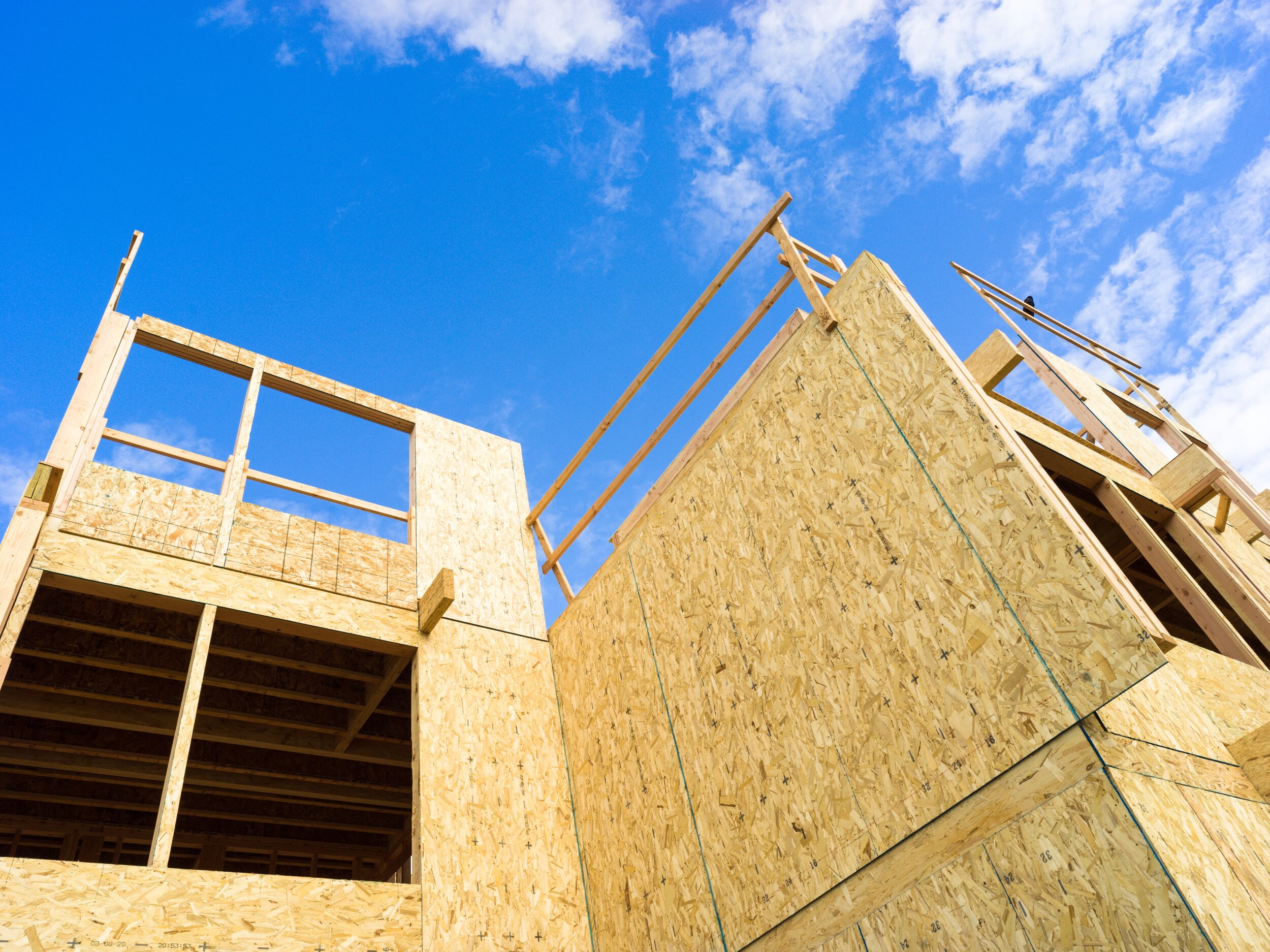 plywood walls unde construction