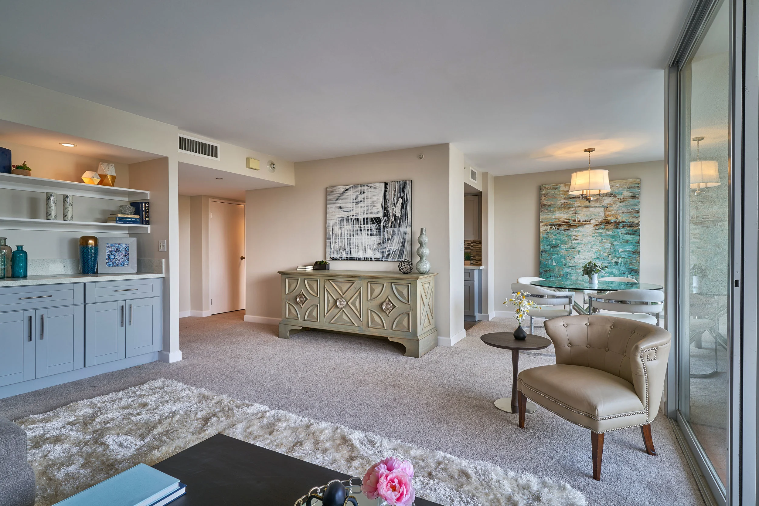 How to help a loved one downsize