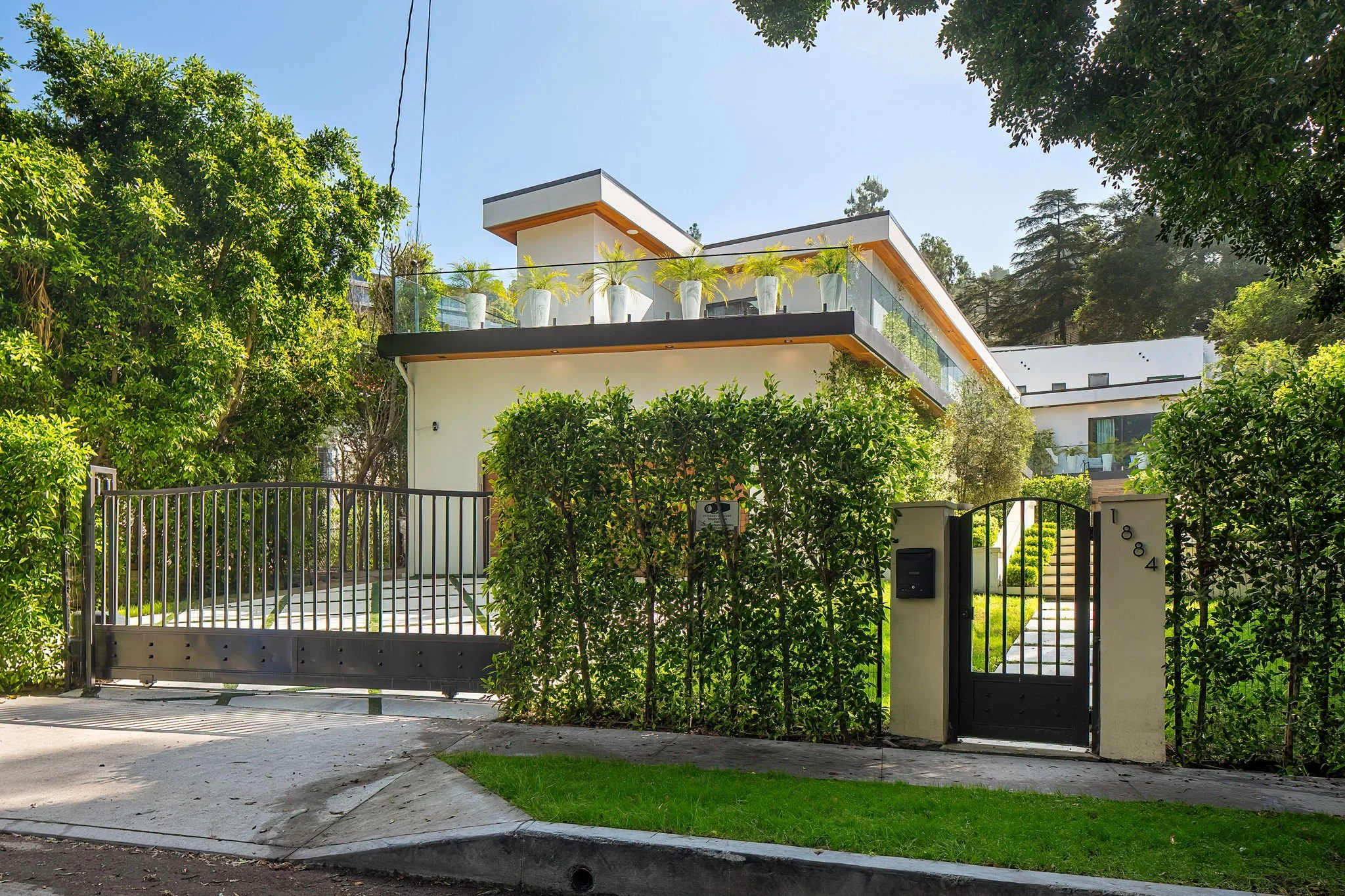 1884 Laurel Canyon Road-1.jpg