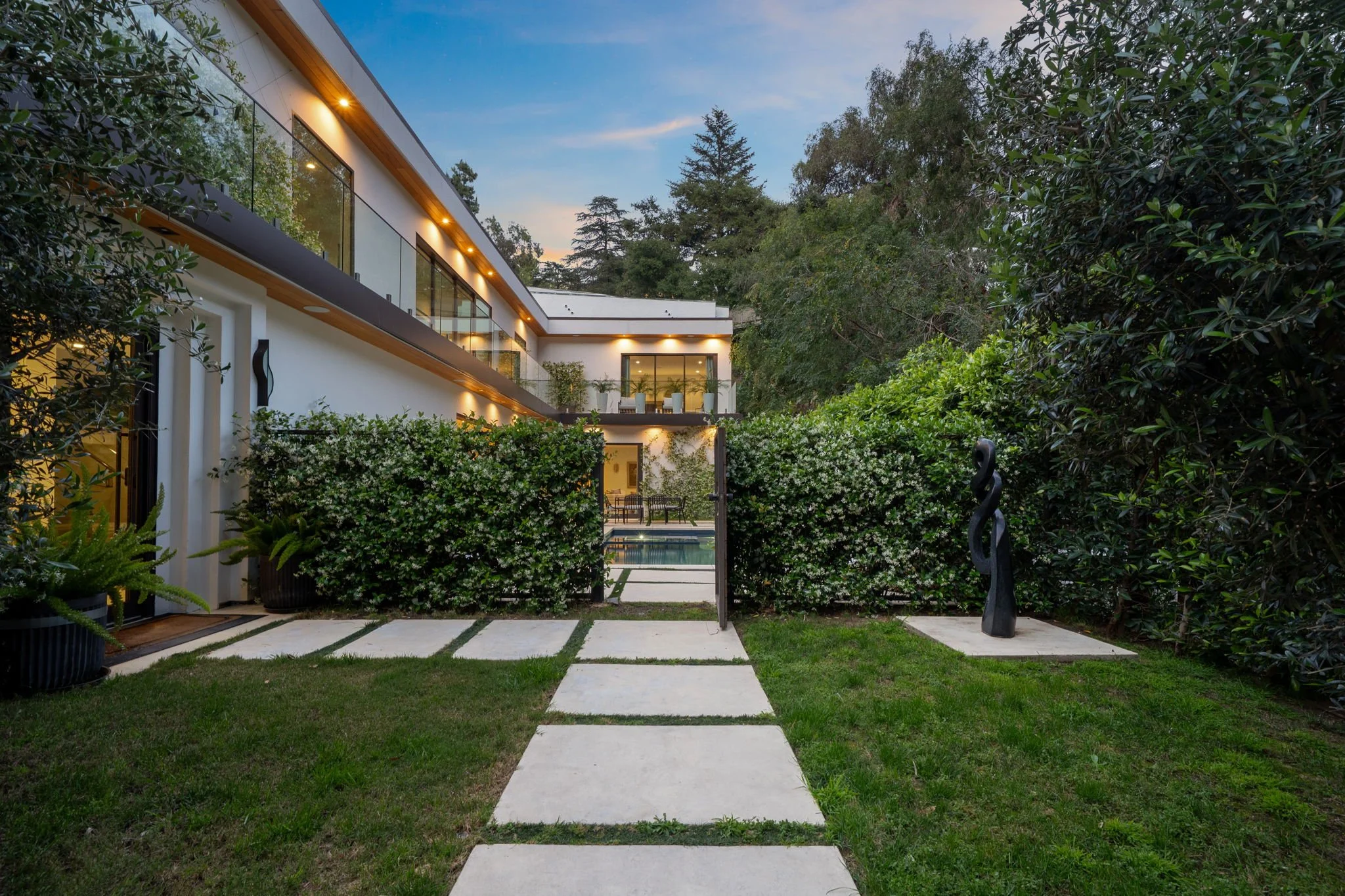 1884 Laurel Canyon Road-87.jpg