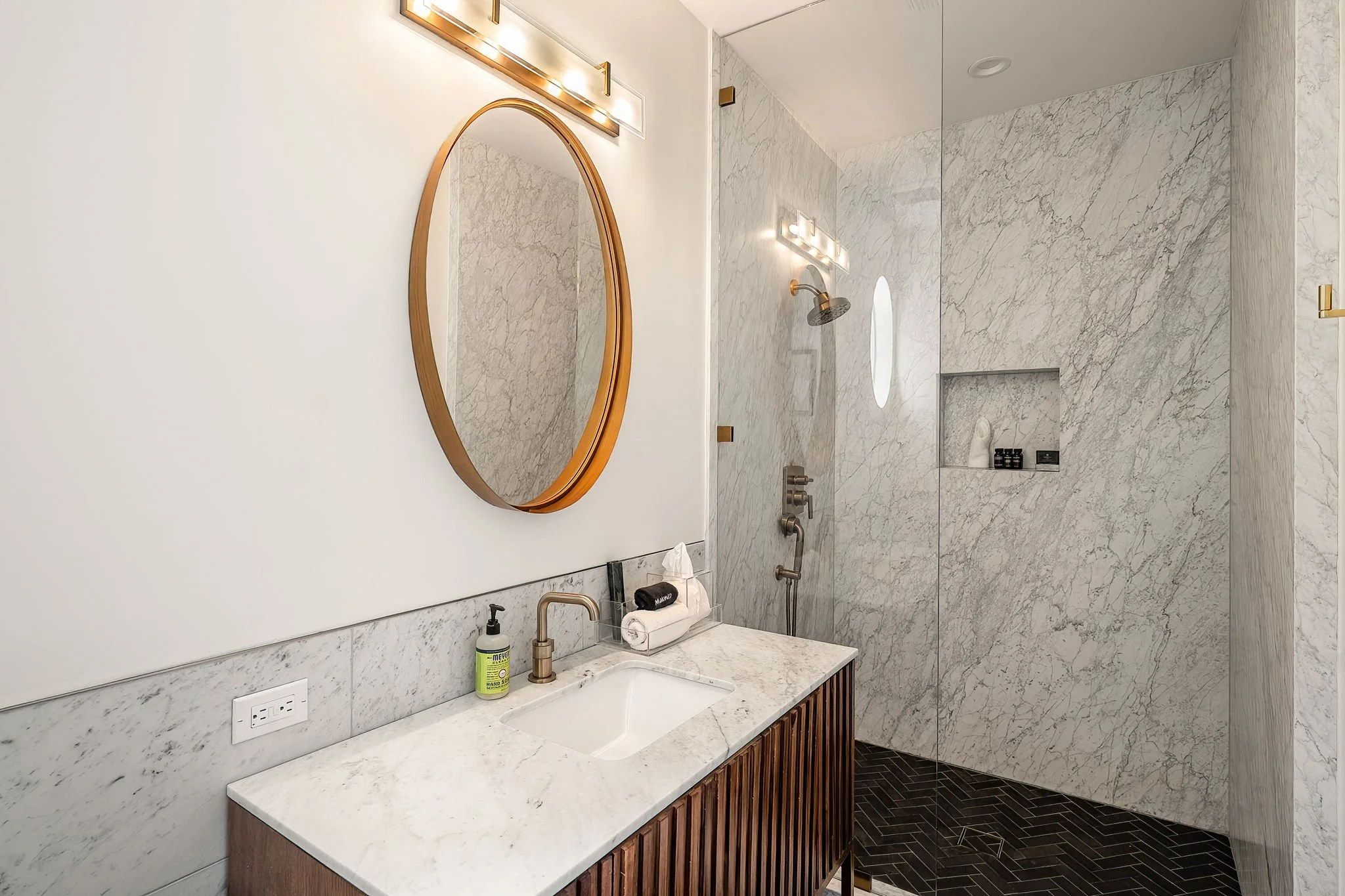 1884 Laurel Canyon Road-53.jpg