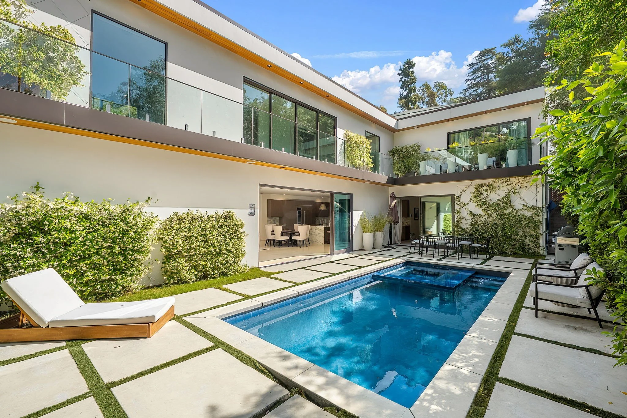 1884 Laurel Canyon Road-29.jpg