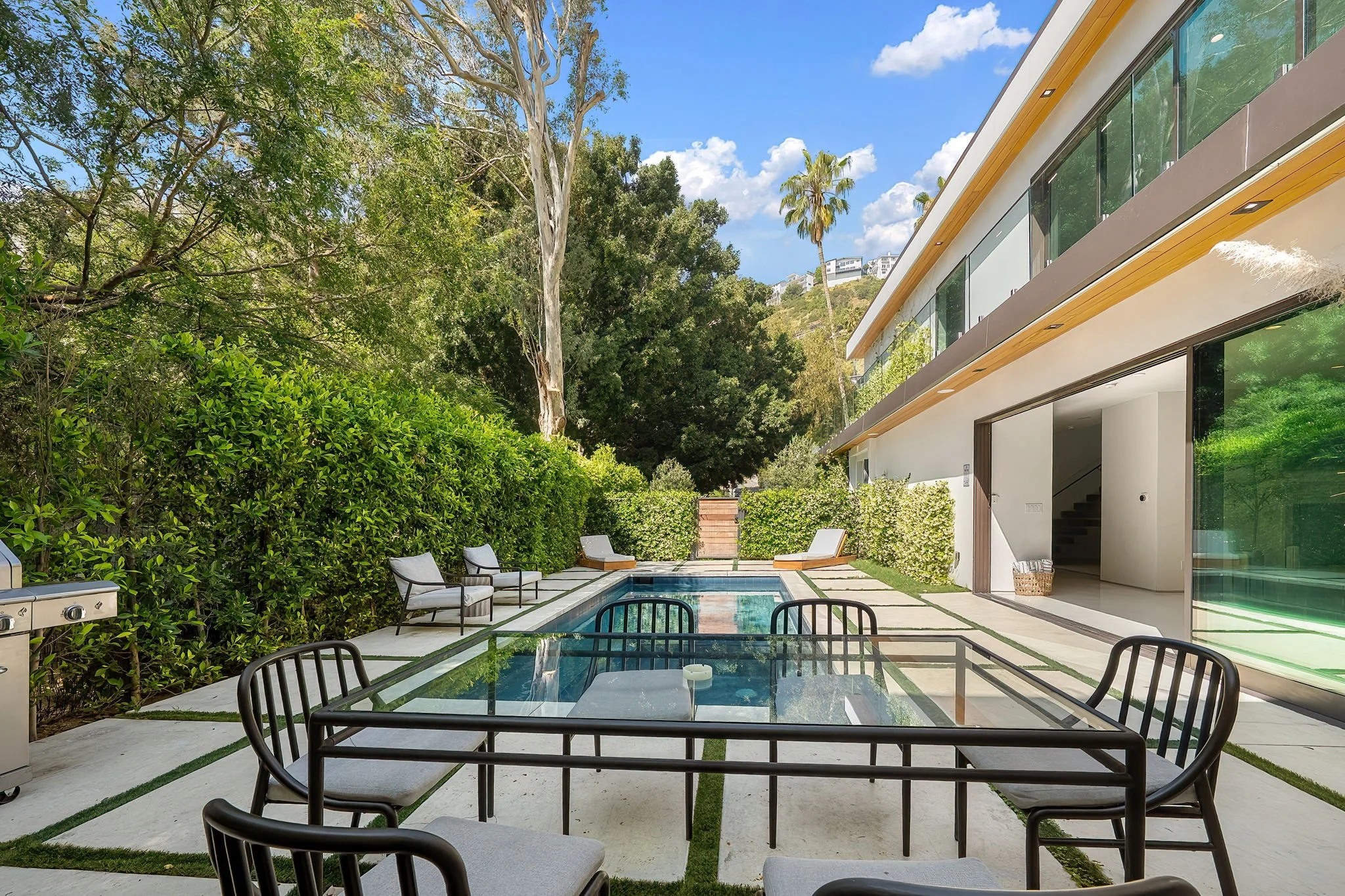 1884 Laurel Canyon Road-25.jpg