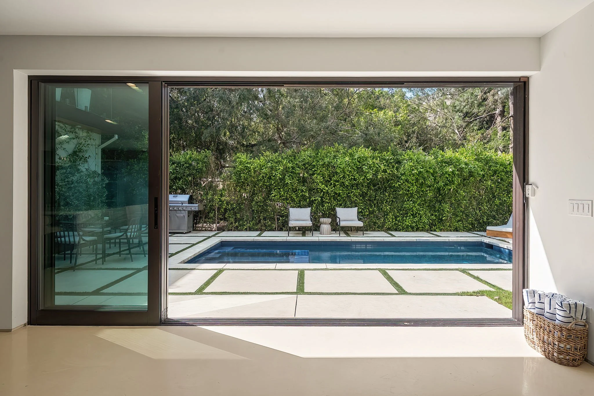1884 Laurel Canyon Road-18.jpg