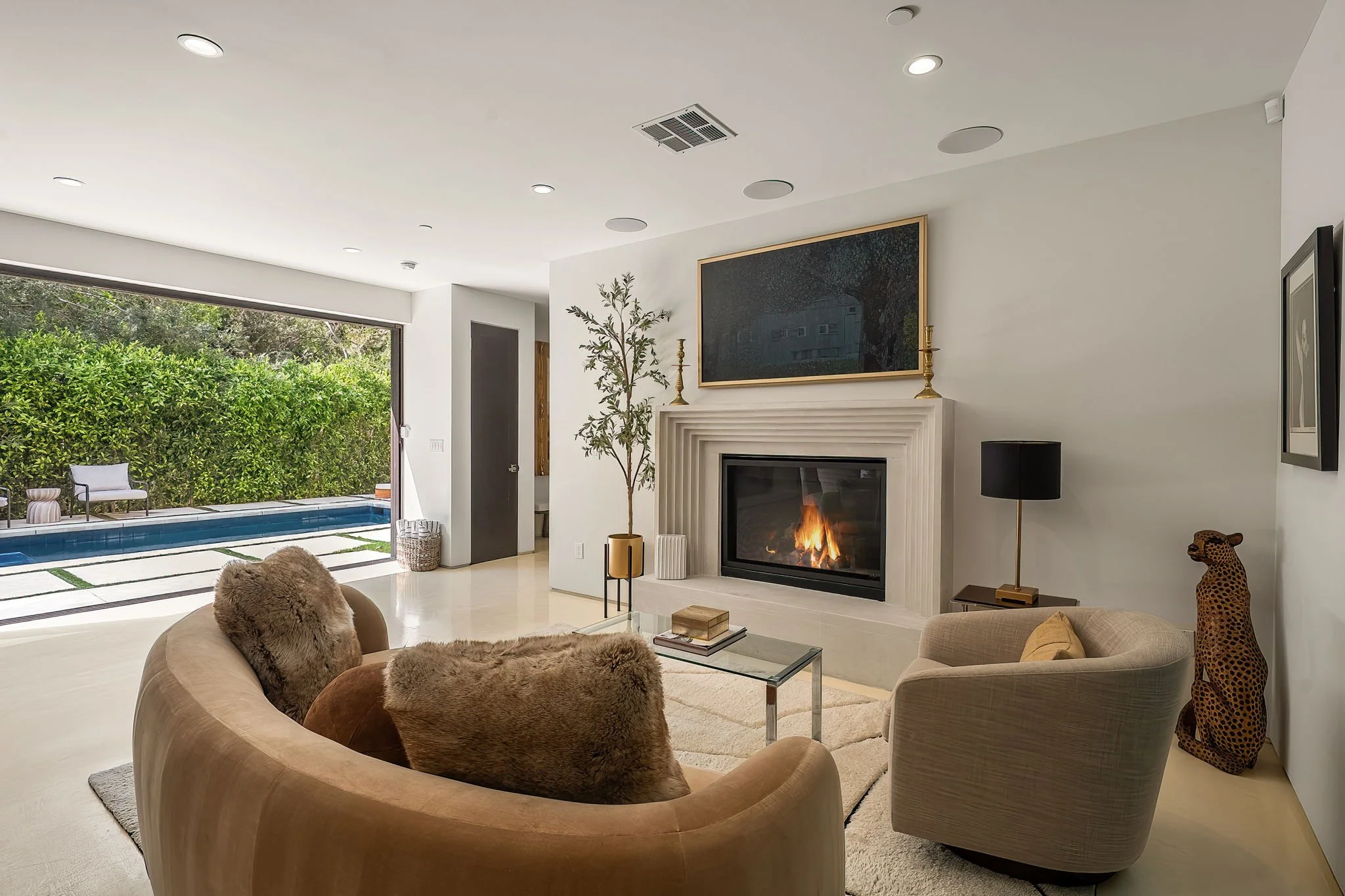 1884 Laurel Canyon Road-13.jpg