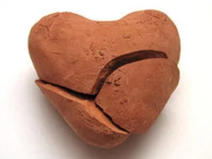 brokenheart.jpg