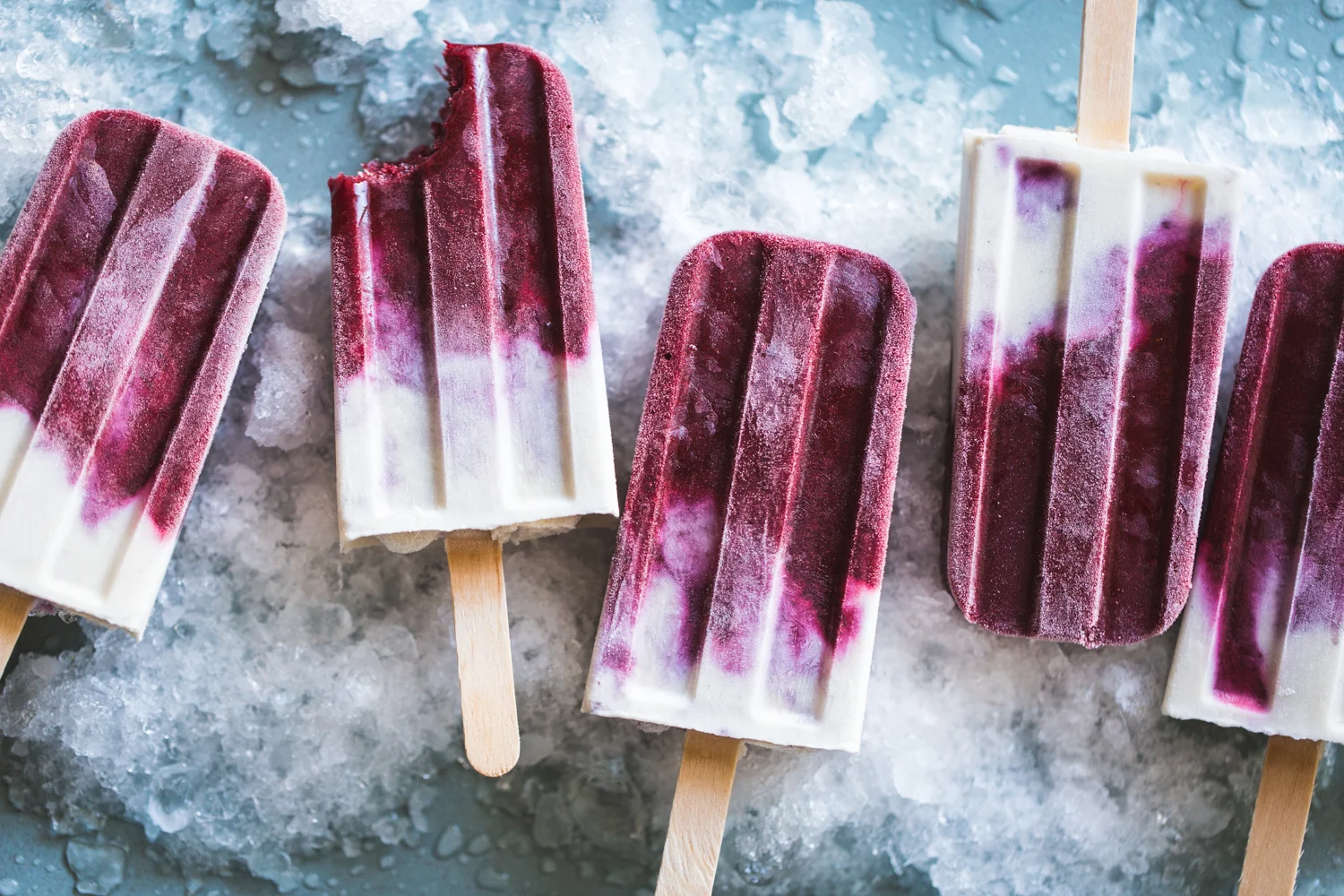 berry popsicles.jpg