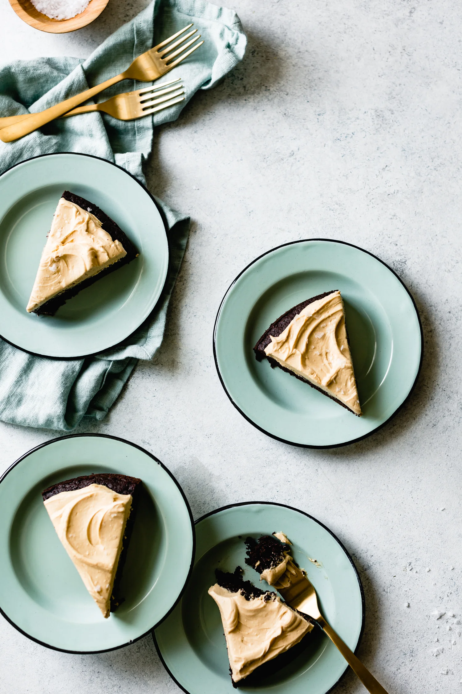 chocolate pb cake-2.jpg