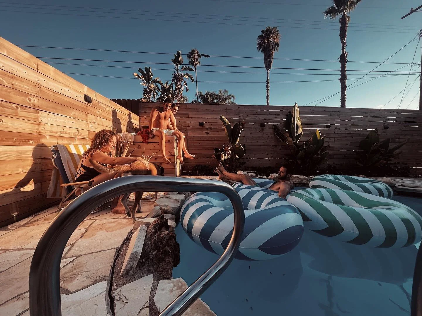 Summer in September
*Not pictured here : existential dread 🫦