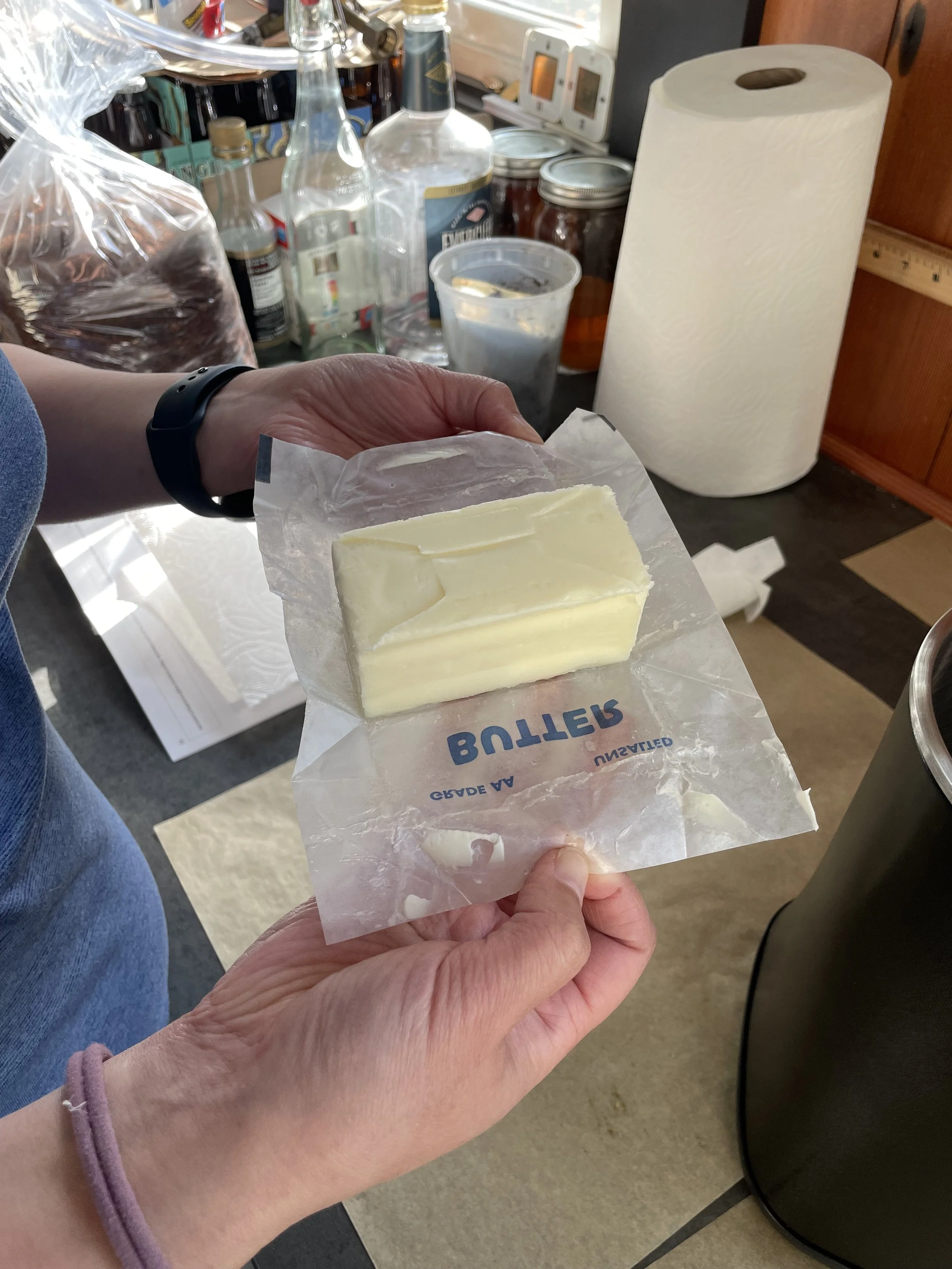measuring-butter-for-cannabis-infusion-edible-recipe