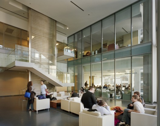  John Molson School of Business, Concordia University 