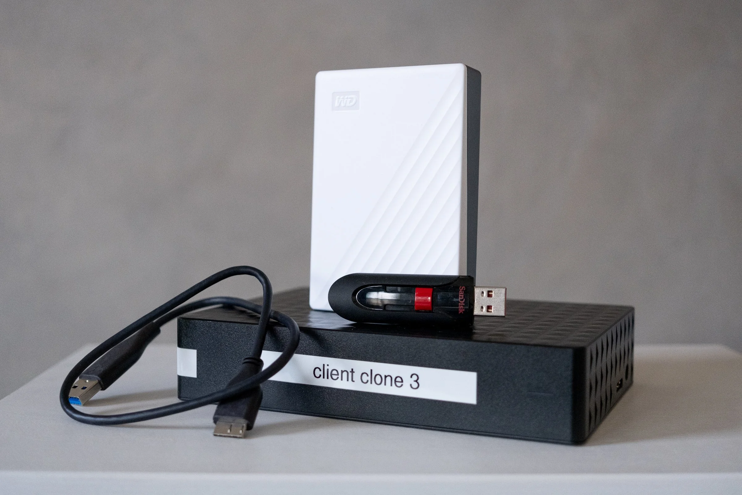 backing up your digital image files