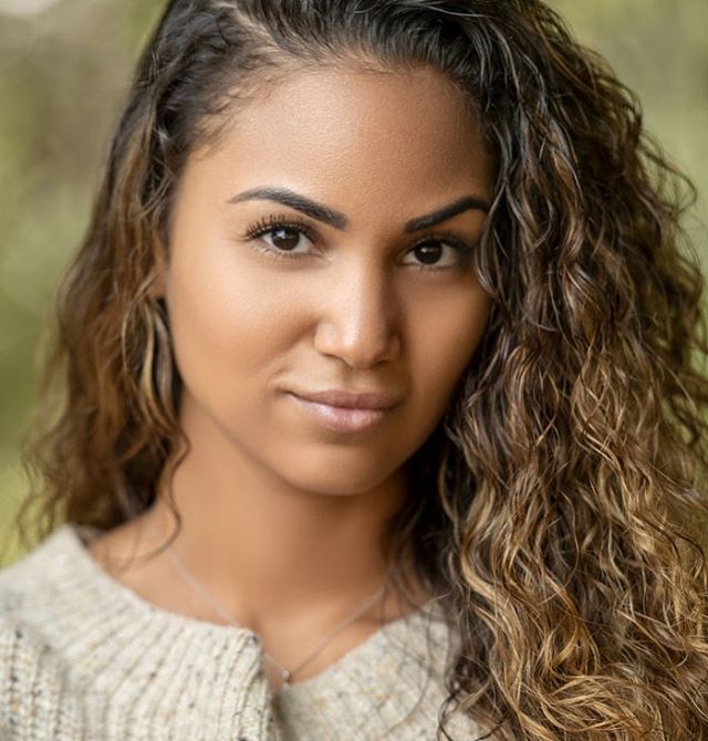 Exceptional look from my headshot session with @MissLizzATL. She came with a calm, focused energy and just nailed it. Loved working with you Lizz! ...
#cedricmohrphotography
#atlanta
#headshot
#theactorheadshot
#themodelheadshot
#model
#atlphotograph