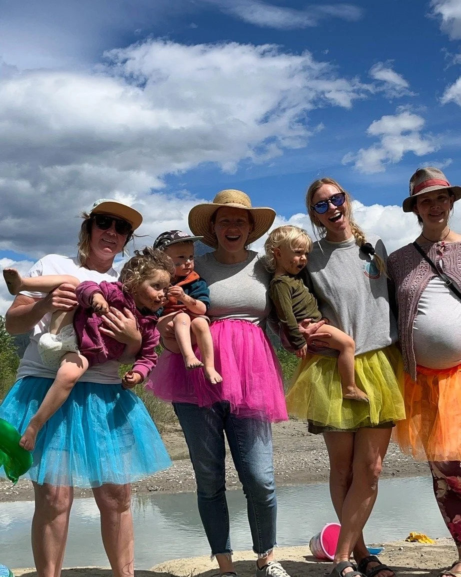 🚨 Last day to apply for a Neighbourhood Small Grant! 🚨

There&rsquo;s $1,179 remaining and your fall event could be next! 🍂

Need some MORE inspiration? Check out the Hot Dog Party at the Confluence 🌭💦

In May, kids, moms, aunties, grandmas and 