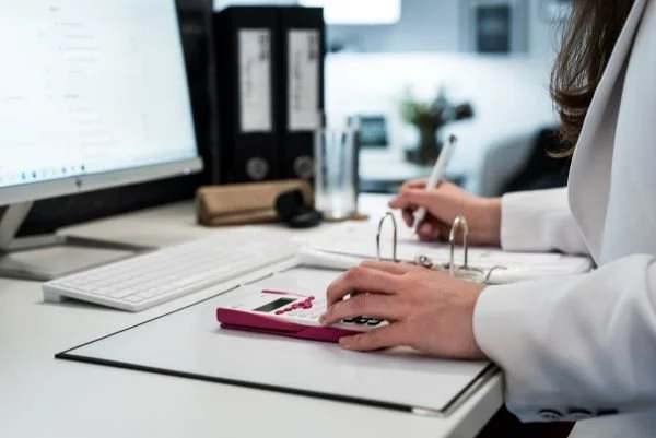 How to Hire a Good Bookkeeper Without Blowing Your Budget