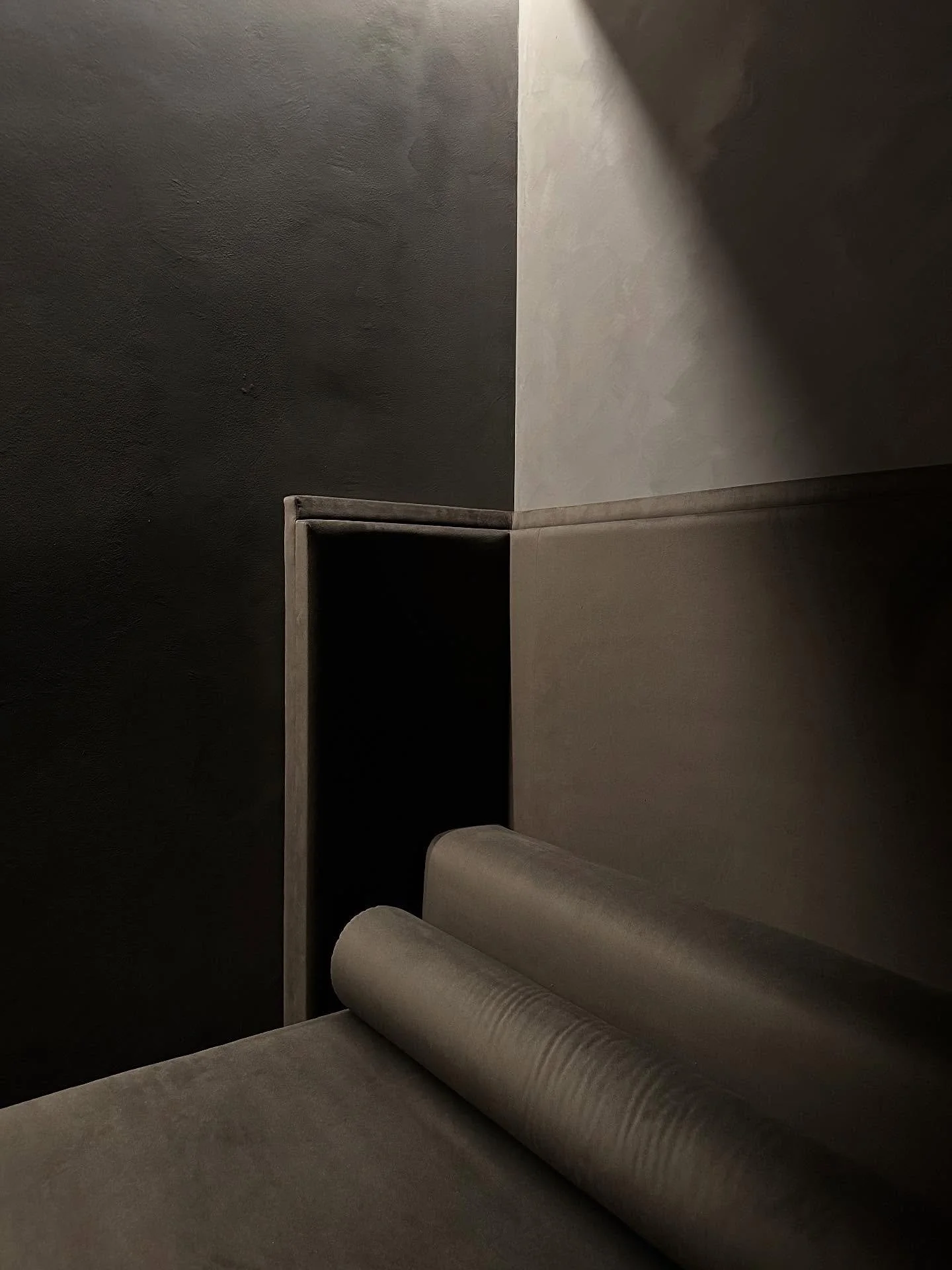 When the sit hits. 

Can&rsquo;t wait to share more about this high end spa that&rsquo;s almost complete. Stay tuned for more progress. 

#spa #customlounger #neweraofhealthcare