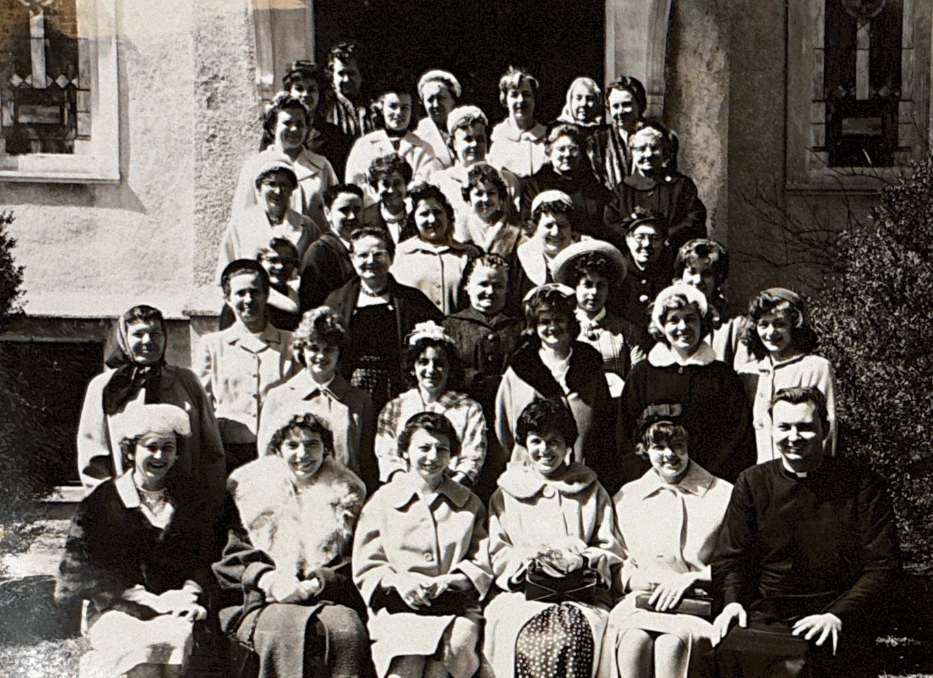 Holy_Spirit_old_photos_116.jpg