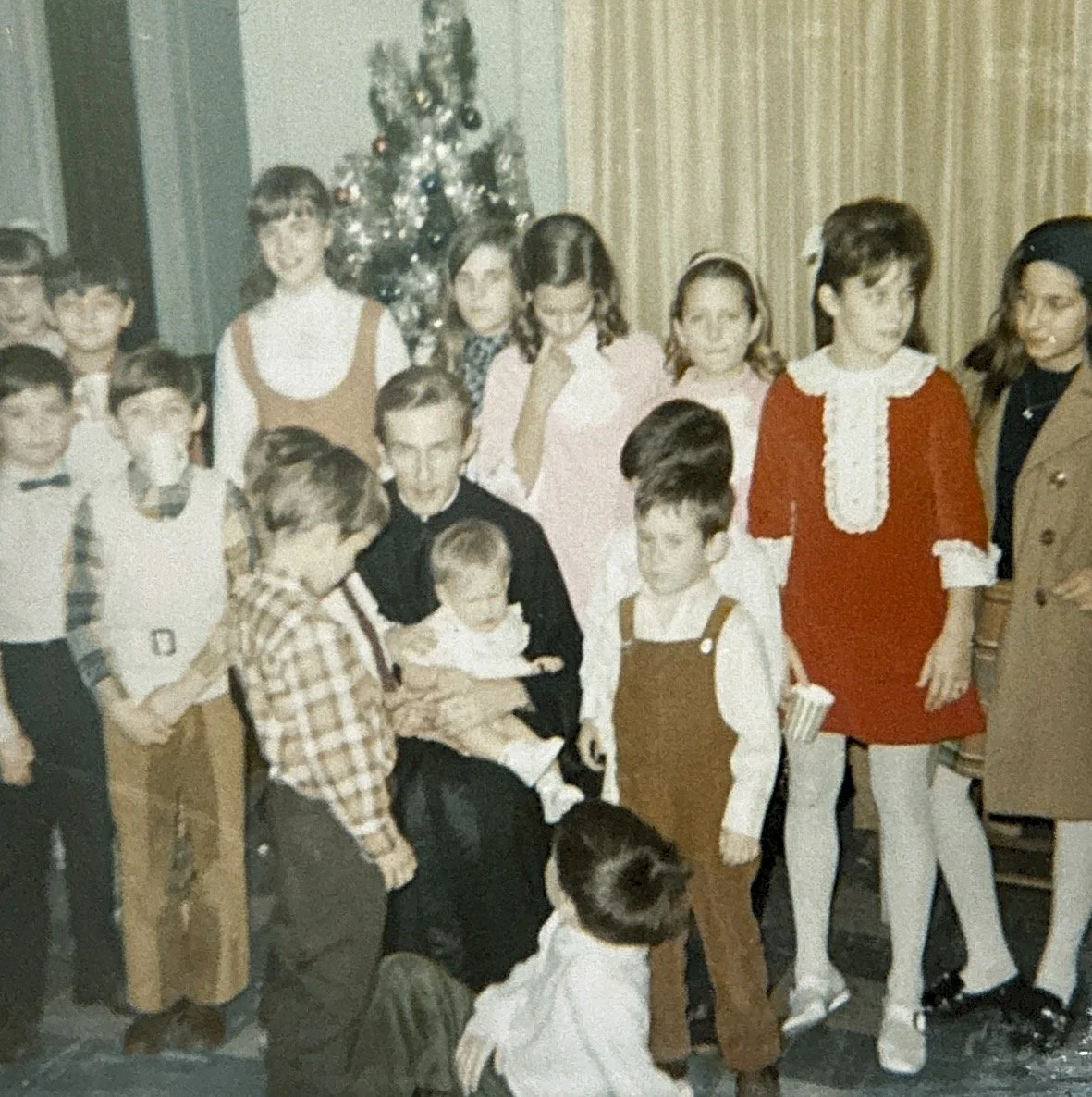 Holy_Spirit_old_photos_123.jpg