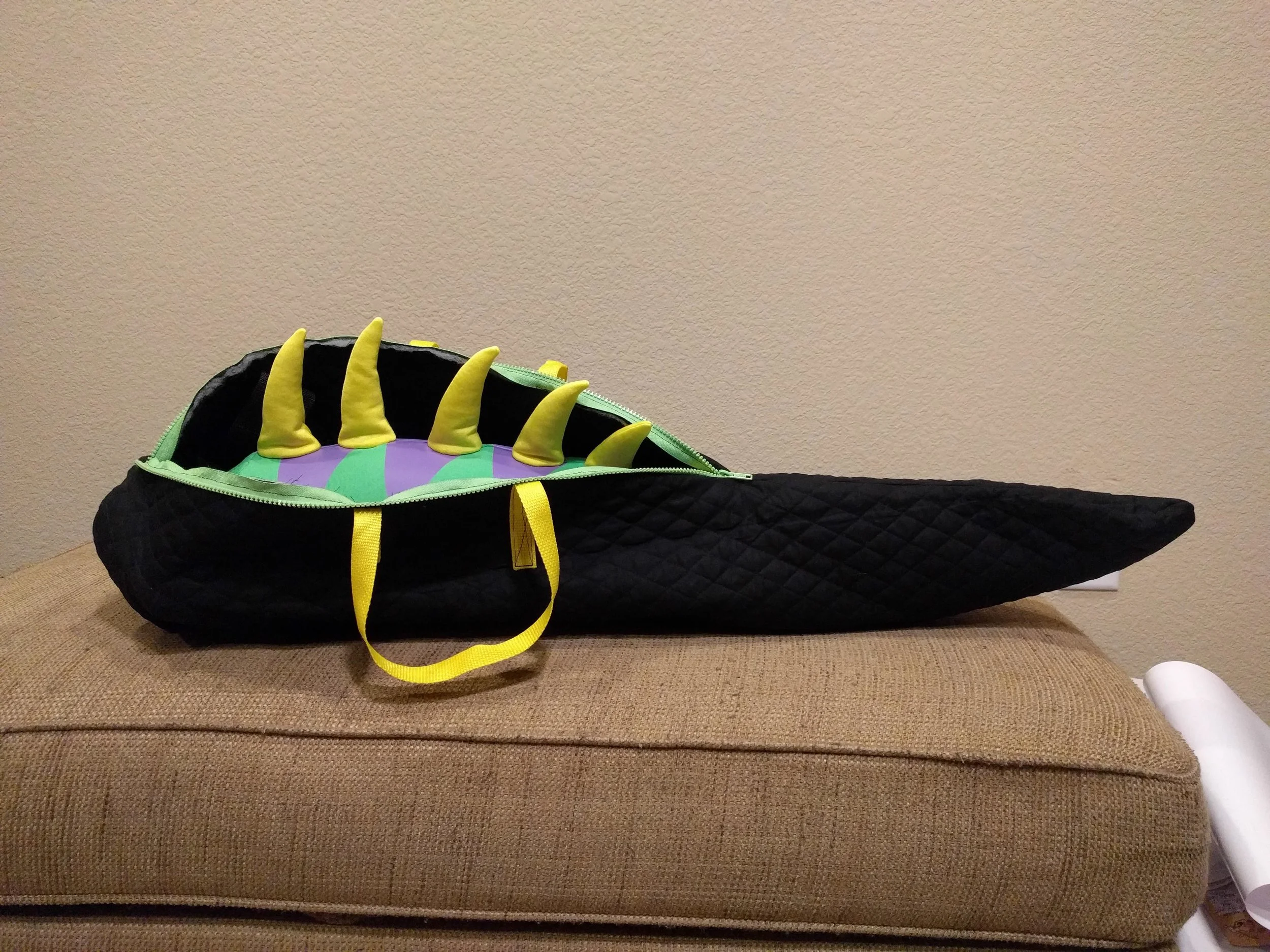 Custom carrying case for tail