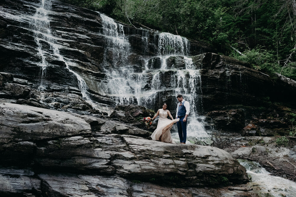 Revelstoke Elopement-19.jpg