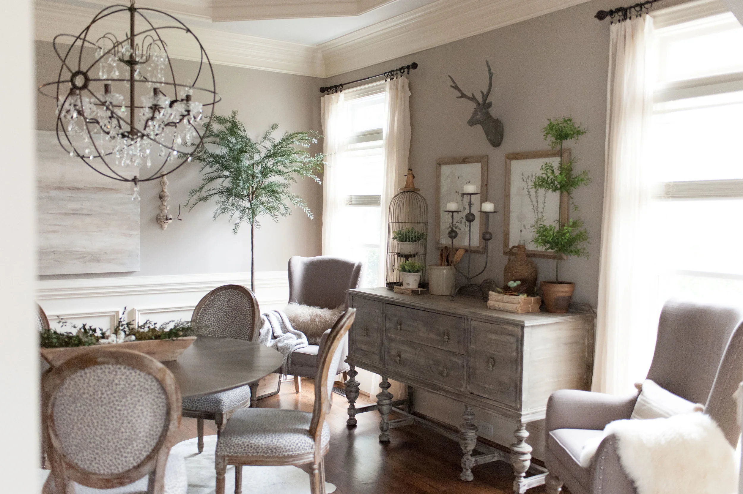 Romantic Transitional Dining Room Sara Lynn Brennan Interiors Romantic Transitional Dining Room Sara Lynn Brennan Interiors