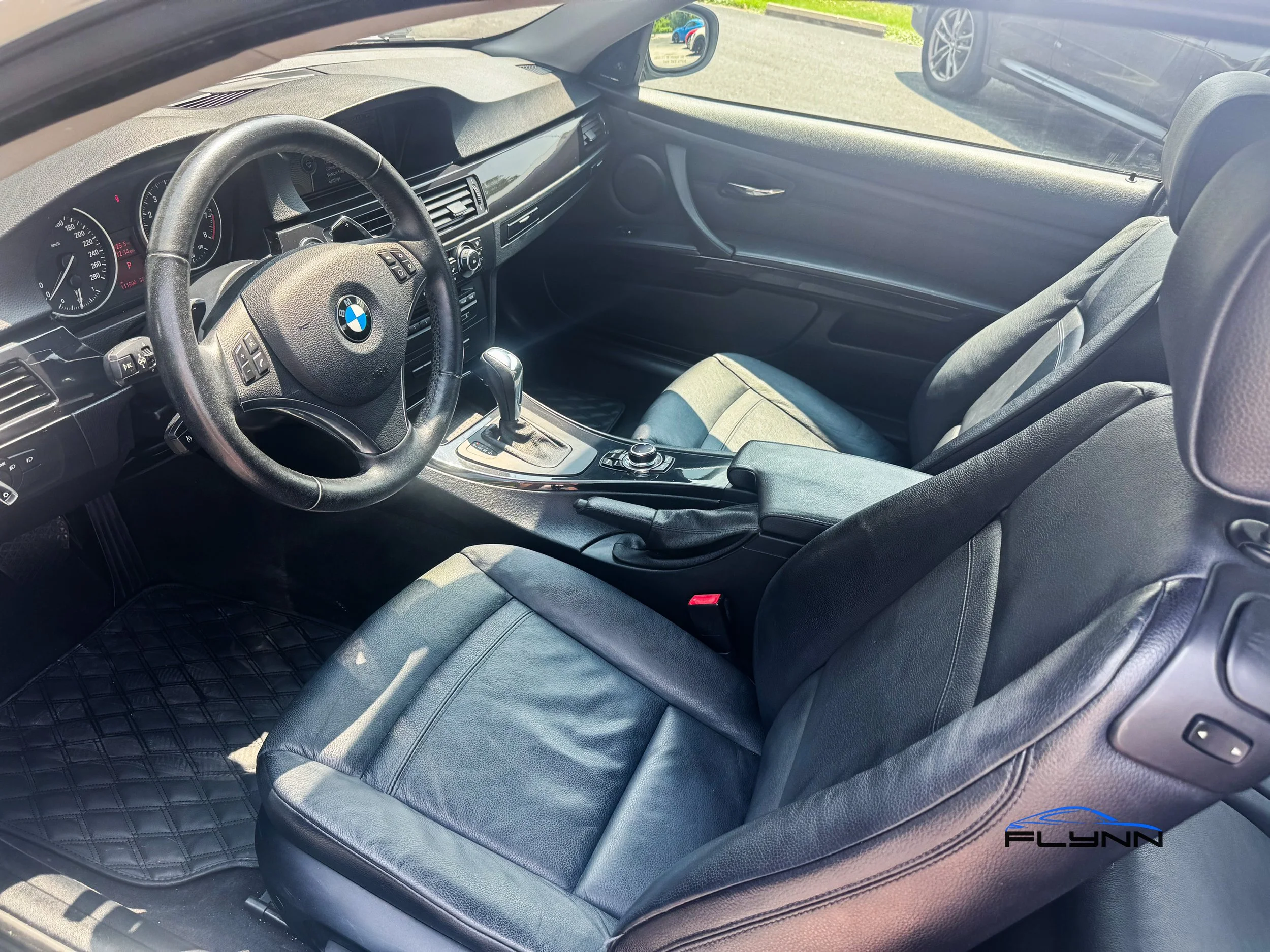 2013-BMW-328IXDRIVE-FLYNN-AUTOMOTIVE-16.jpg