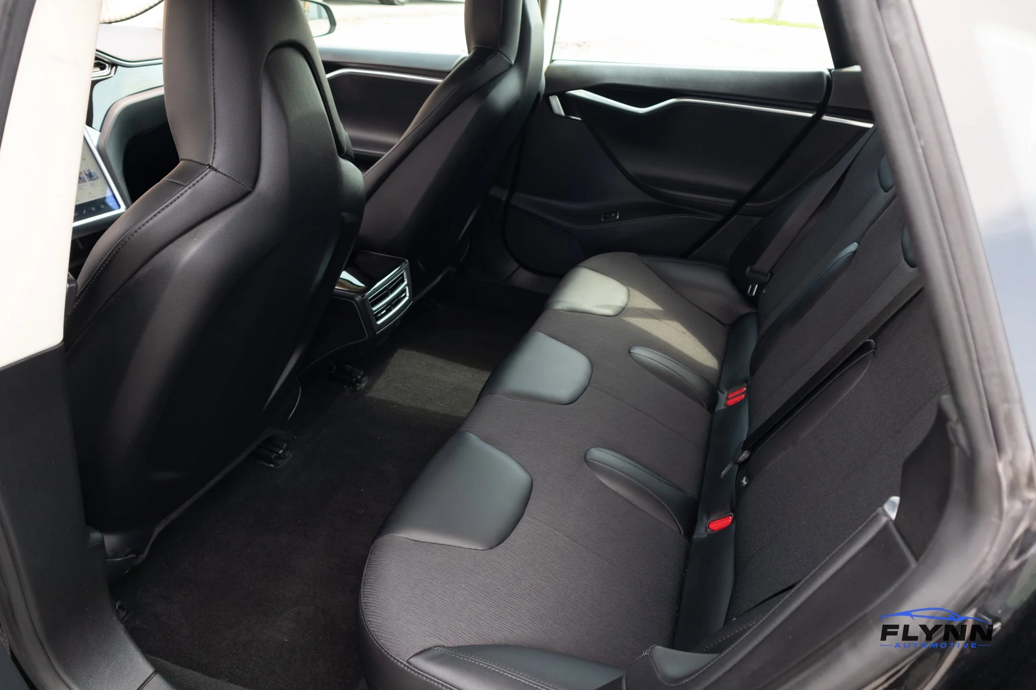 2015-tesla-models-08.jpg