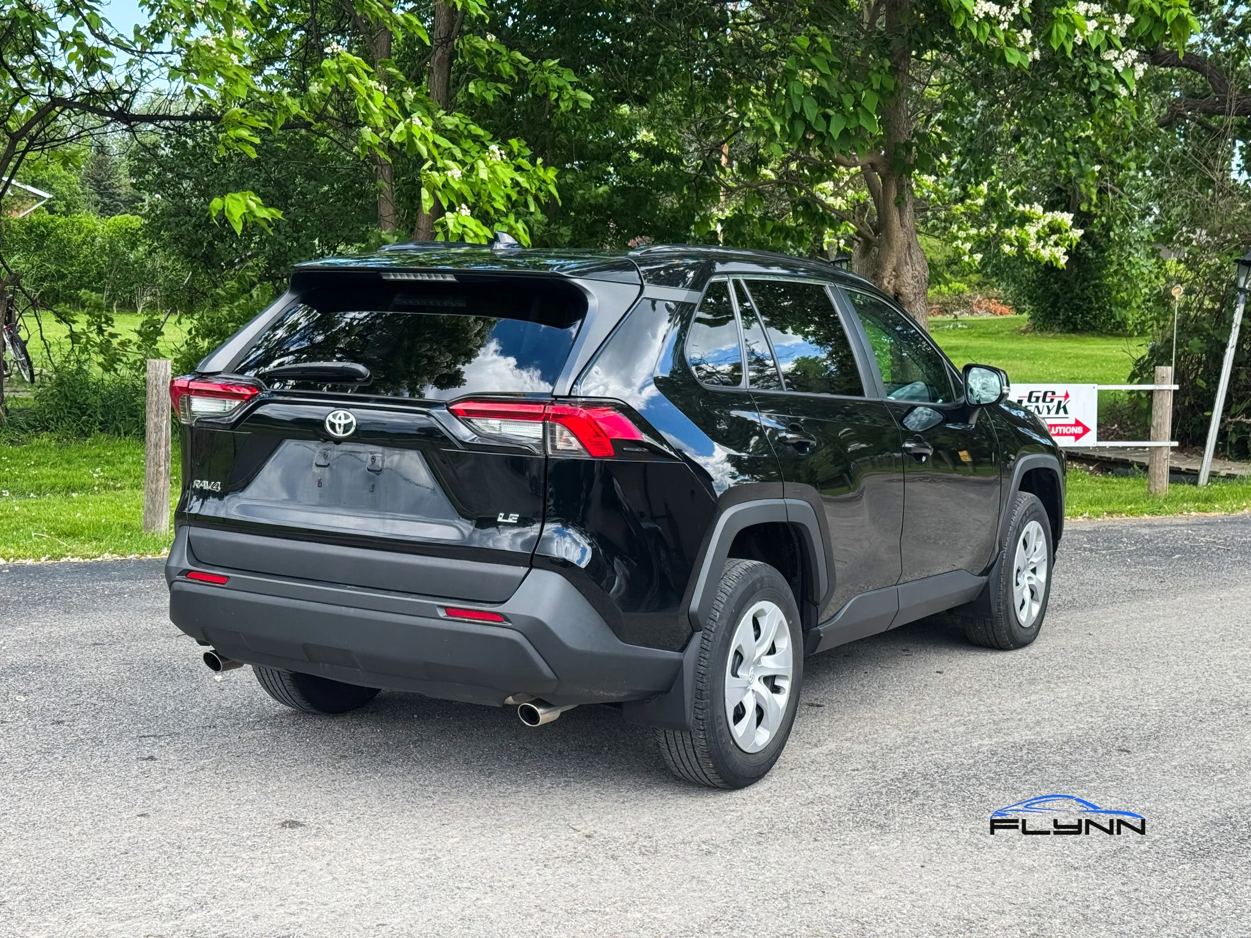 2019-Toyota-RAV4-LE-flynn-automotive-17.jpg
