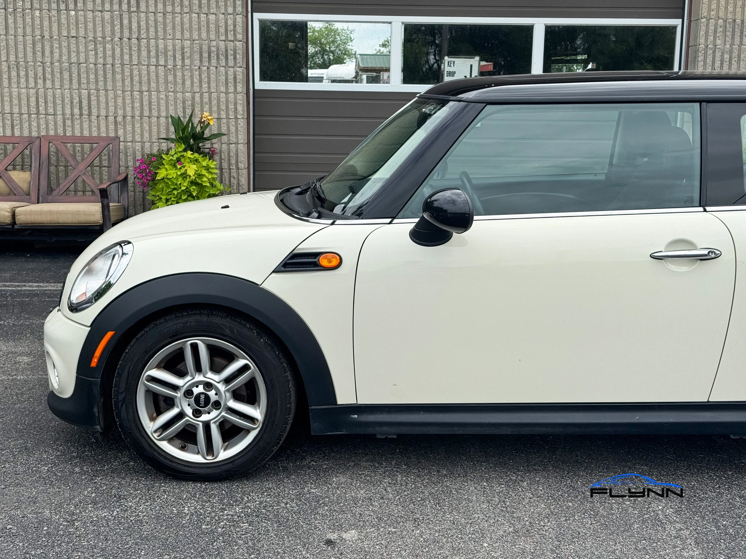 2011-MINI-COOPER-FLYNN-AUTOMOTIVE-19.jpg