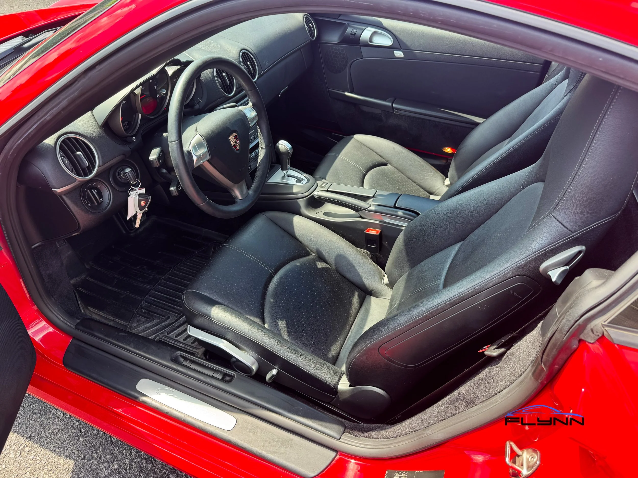 2007-Porsche-cayman-FLYNN-AUTOMOTIVE-01.jpg