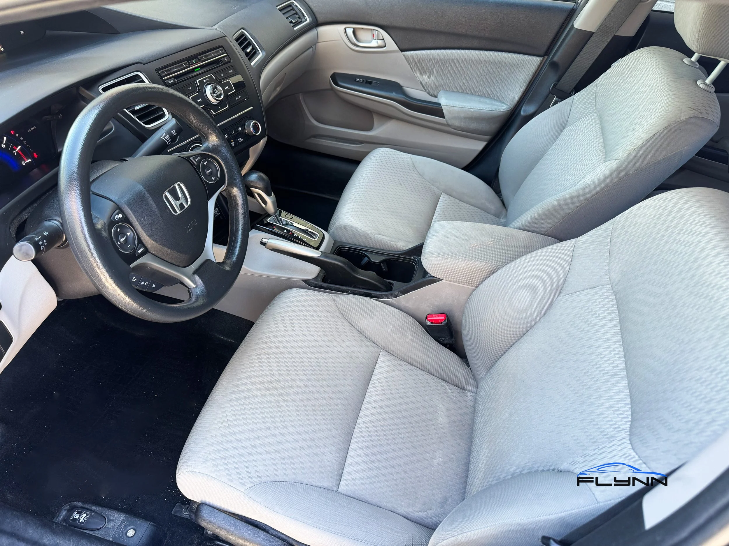 2015-HONDA-CIVIC-LX-flynn-automotive-10.jpg