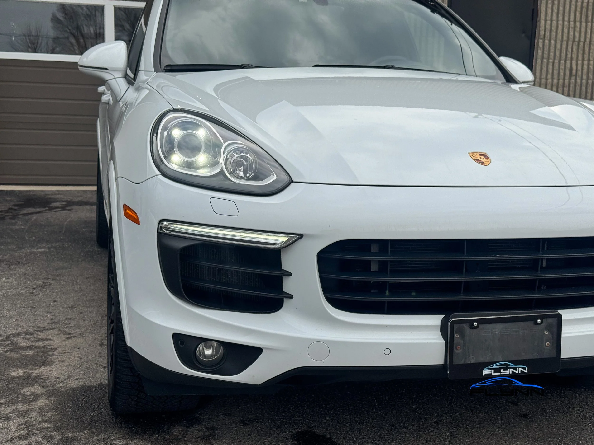 2017-porsche-cayenne-s-ehybrid-flynn-automotive-73.jpg