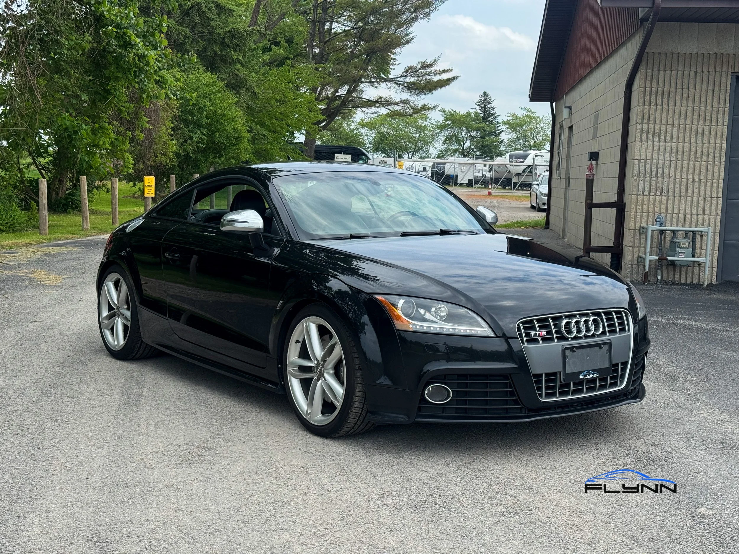 2009-Audi-TTS--flynn-automotive-28.jpg