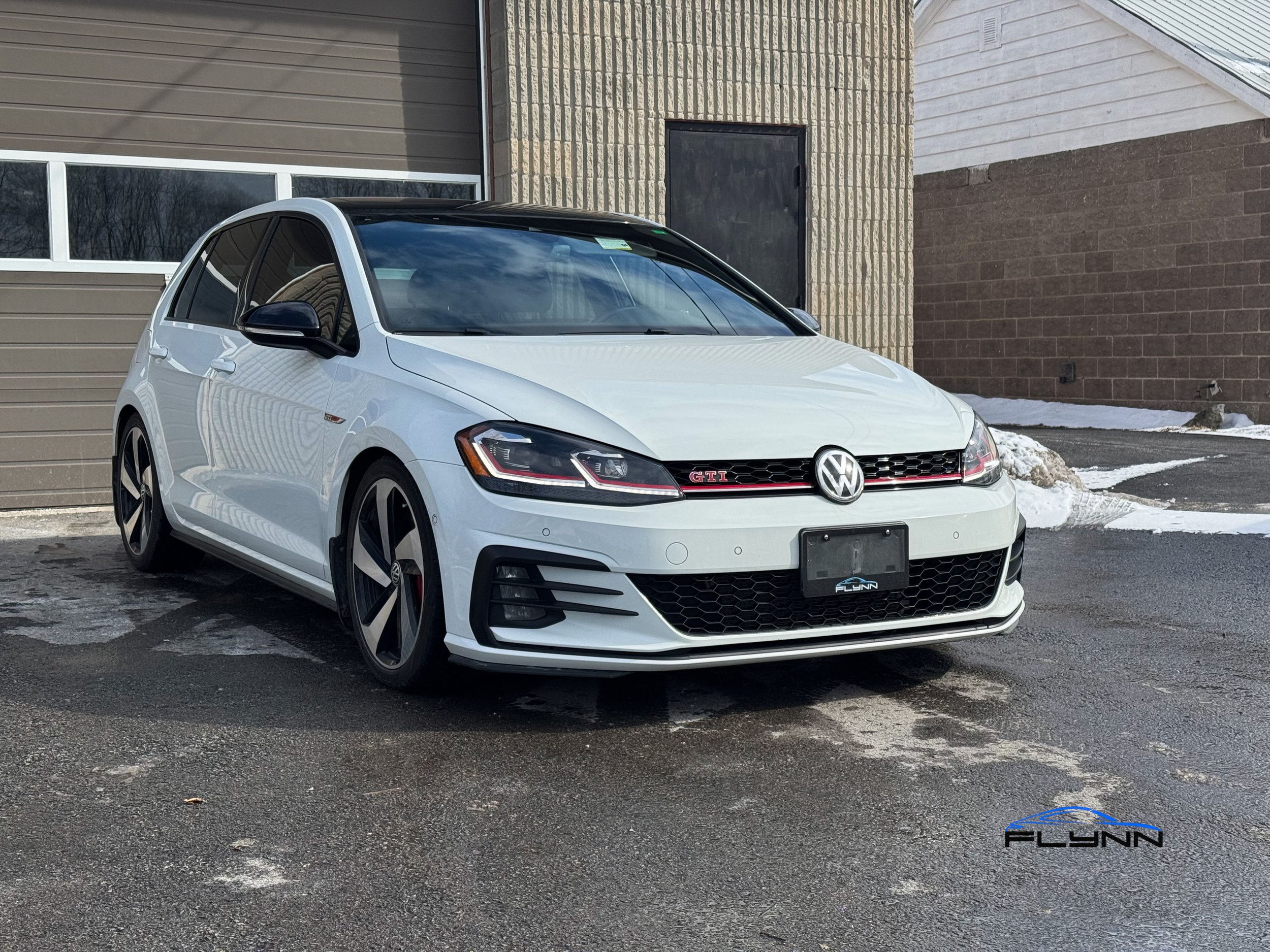 2018-VW-GTI-FLYNN-AUTOMOTIVE-24.jpg